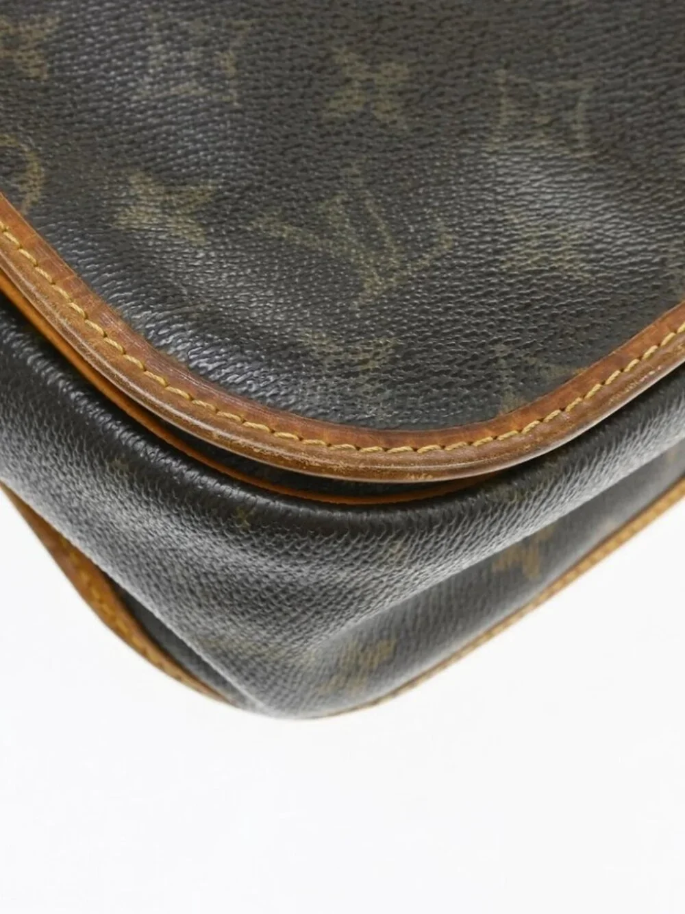 LOUIS VUITTON MESSENGER BOSPHORE PM SHOULDER BAG